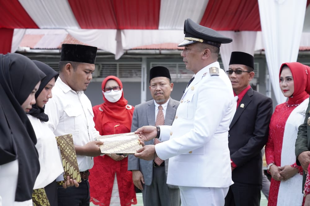 HUT RI Ke-77, Bupati HM Adil Hadiri Acara Pemberian Remisi Tahanan di Lapas Selatpanjang 