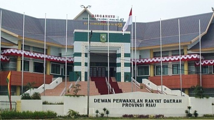 Dinas PUPR, Perkim dan Dishub, DPRD Riau Gelar Rapat RAPBD 2020 Secara Tertutup
