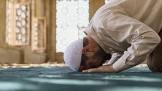 Mengapa Sholat Jadi Kebutuhan untuk Manusia?