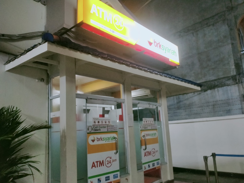 Kacab Bank Riau Syariah Ridwan Pastikan Informasi Di Bekukan Dana 20 Hari Itu Tidak Benar.