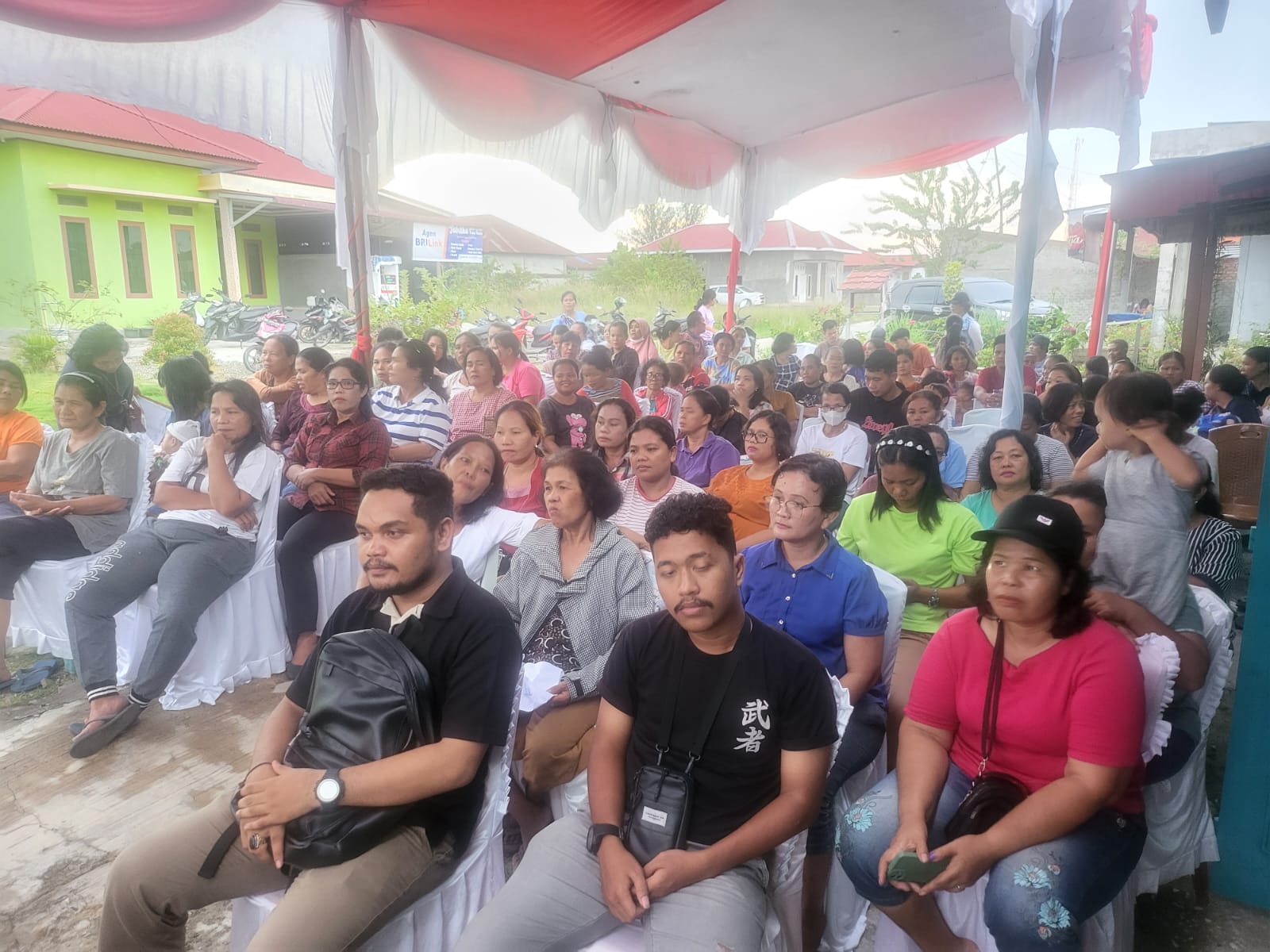 https://acuannews.com/a450d92cb6be01b3b3669c18bfca7901/content_upload/images/Masyarakat%20yang%20hadir%20saat%20kegiatan%20penyebarluasan%20perda.jpg