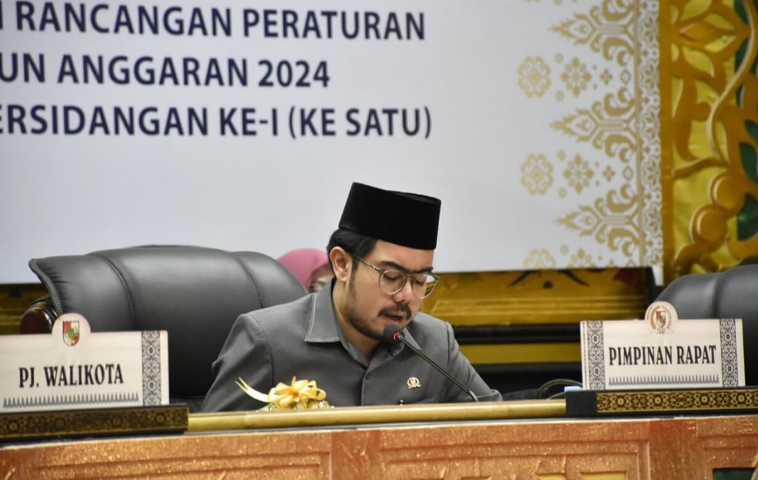 https://acuannews.com/a450d92cb6be01b3b3669c18bfca7901/content_upload/images/Suasana%20saat%20pembukaan%20rapat%20paripurna%20berlangsung.jpg