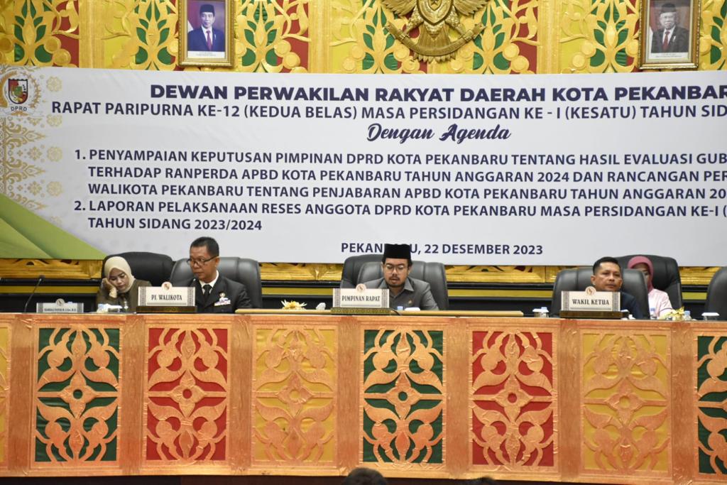https://acuannews.com/a450d92cb6be01b3b3669c18bfca7901/content_upload/images/Suasana%20saat%20pembukaan%20rapat%20paripurna%20berlangsung.jpg