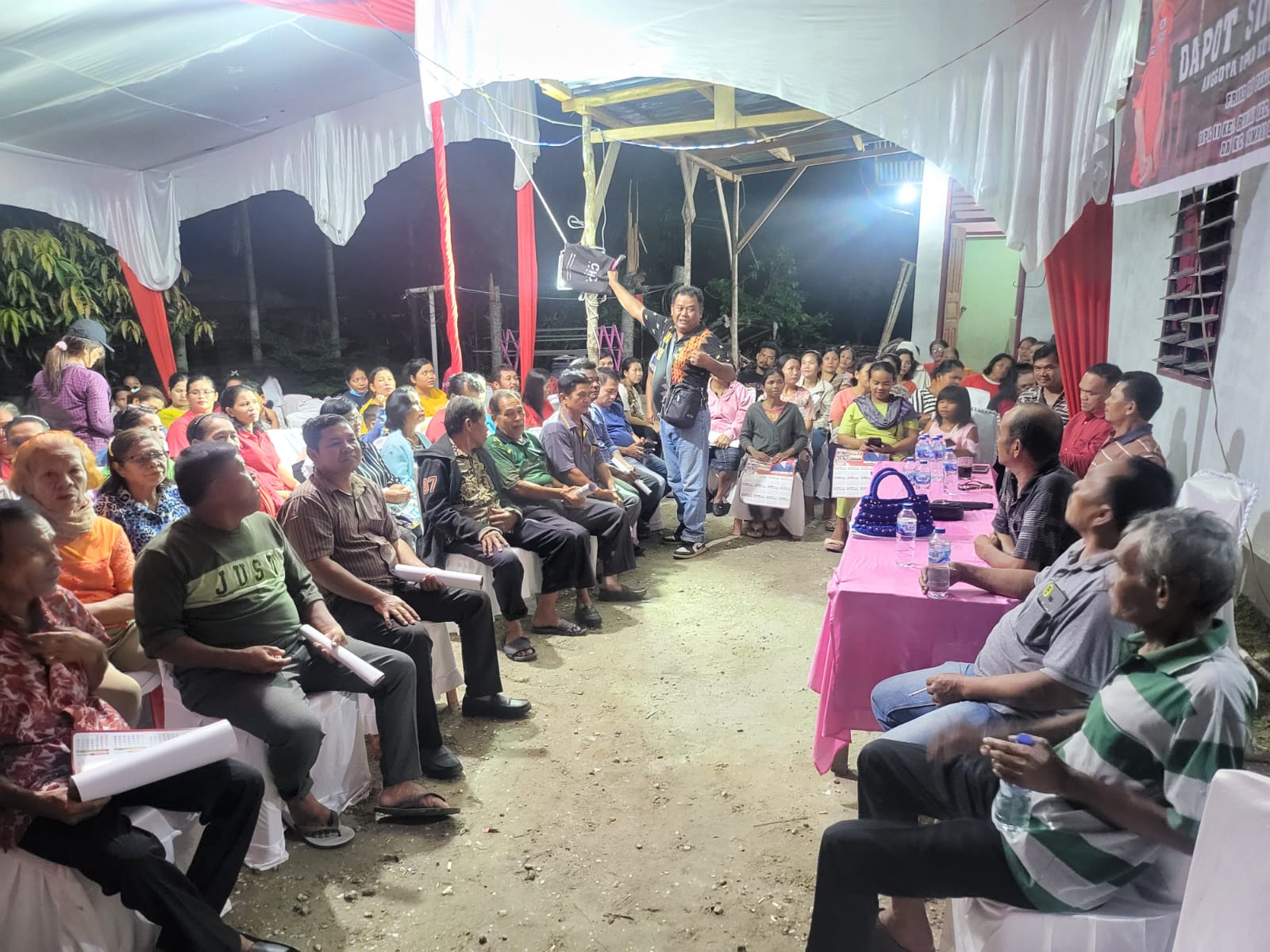 Masyarakat yang hadir saat kegiatan